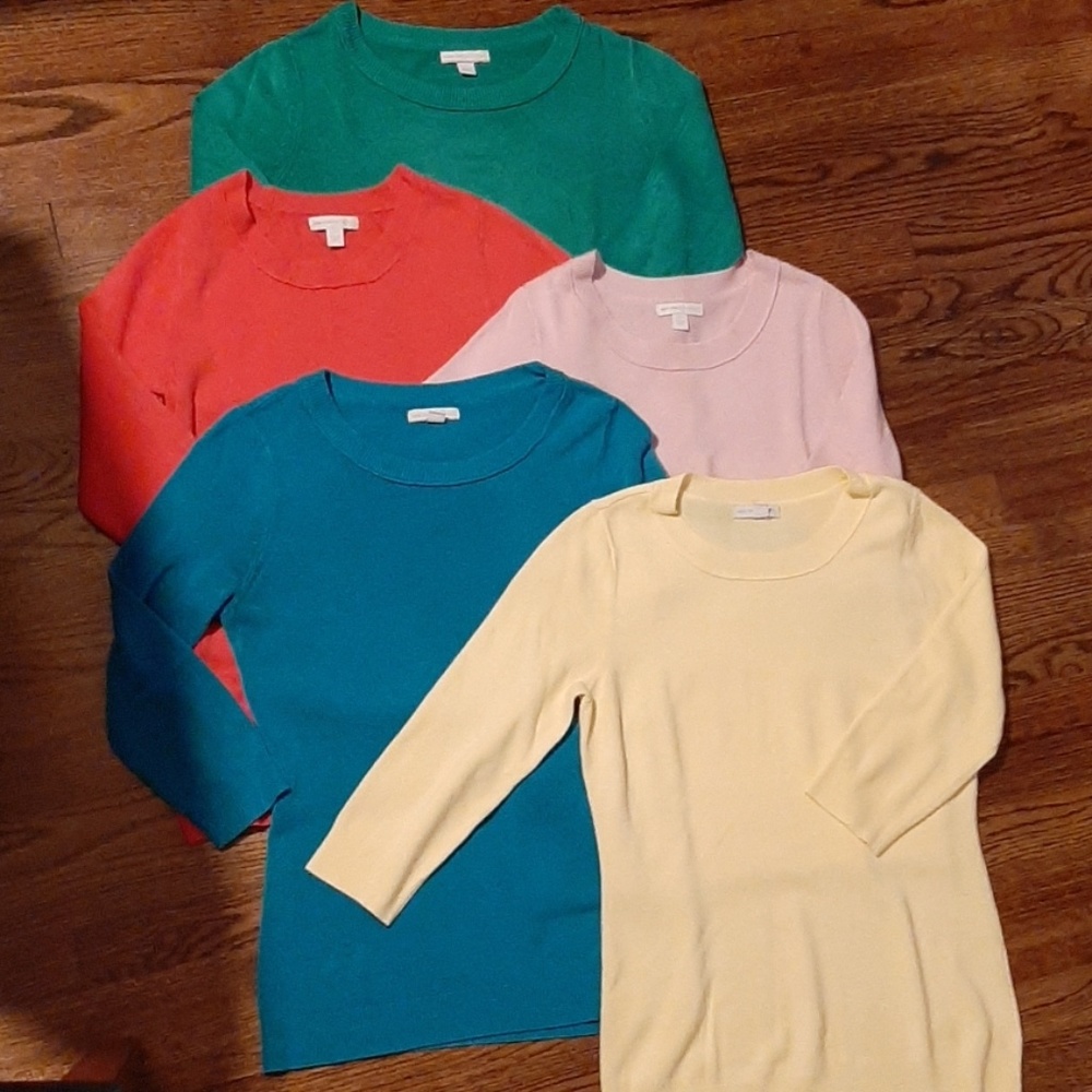 EUC 5 soft light sweaters 3/4 sleeve